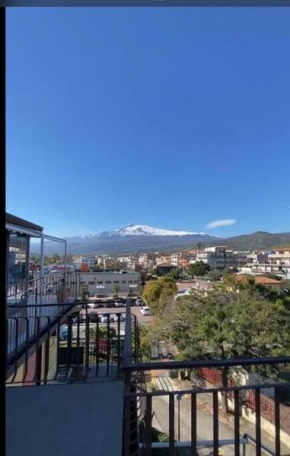 Lovely 1 bedroom with great views of Mt. Etna and Taormina, Giardini Naxos